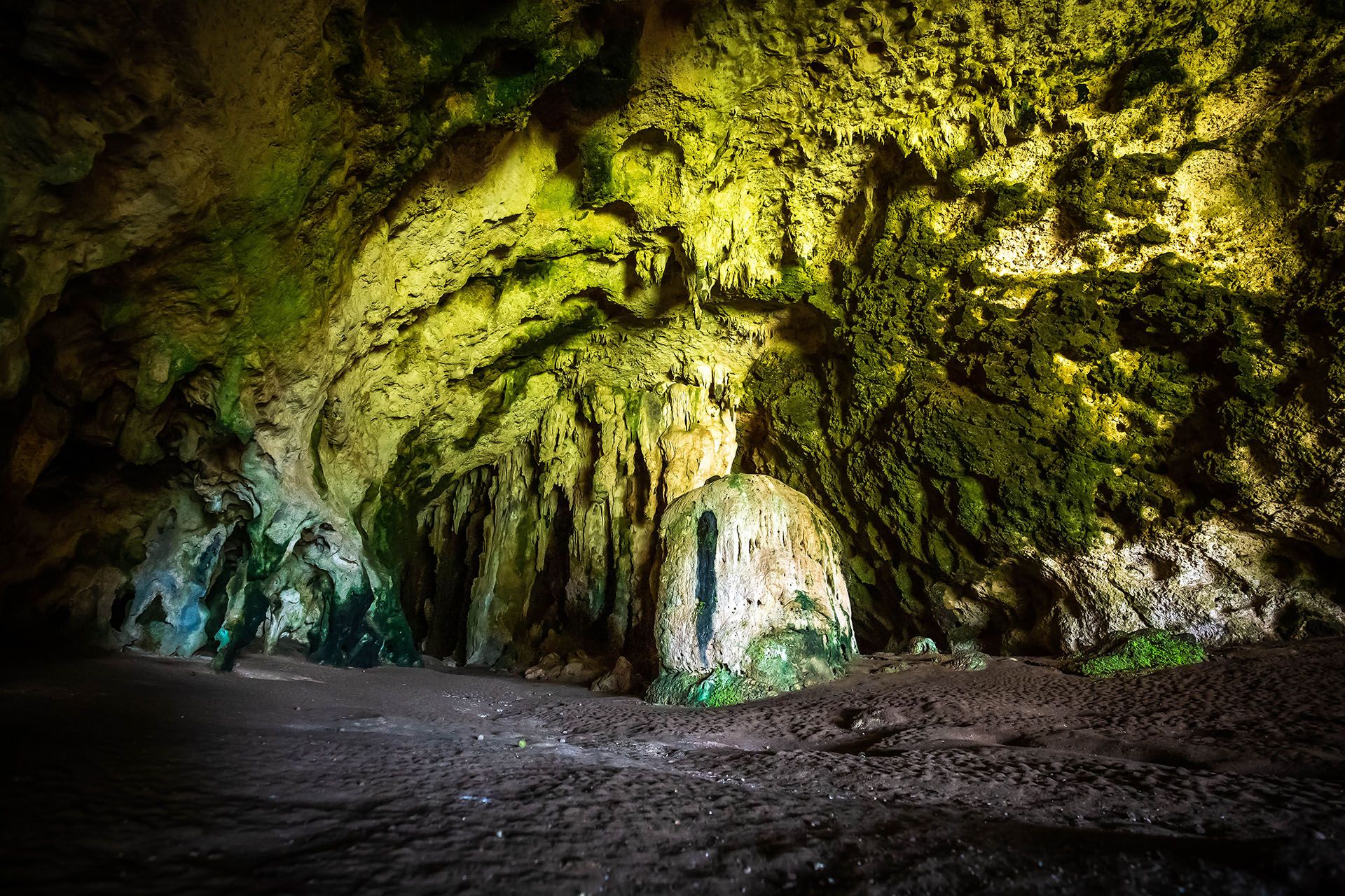 Cueva Ventana natural cave in Puerto Rico © AdobeStock