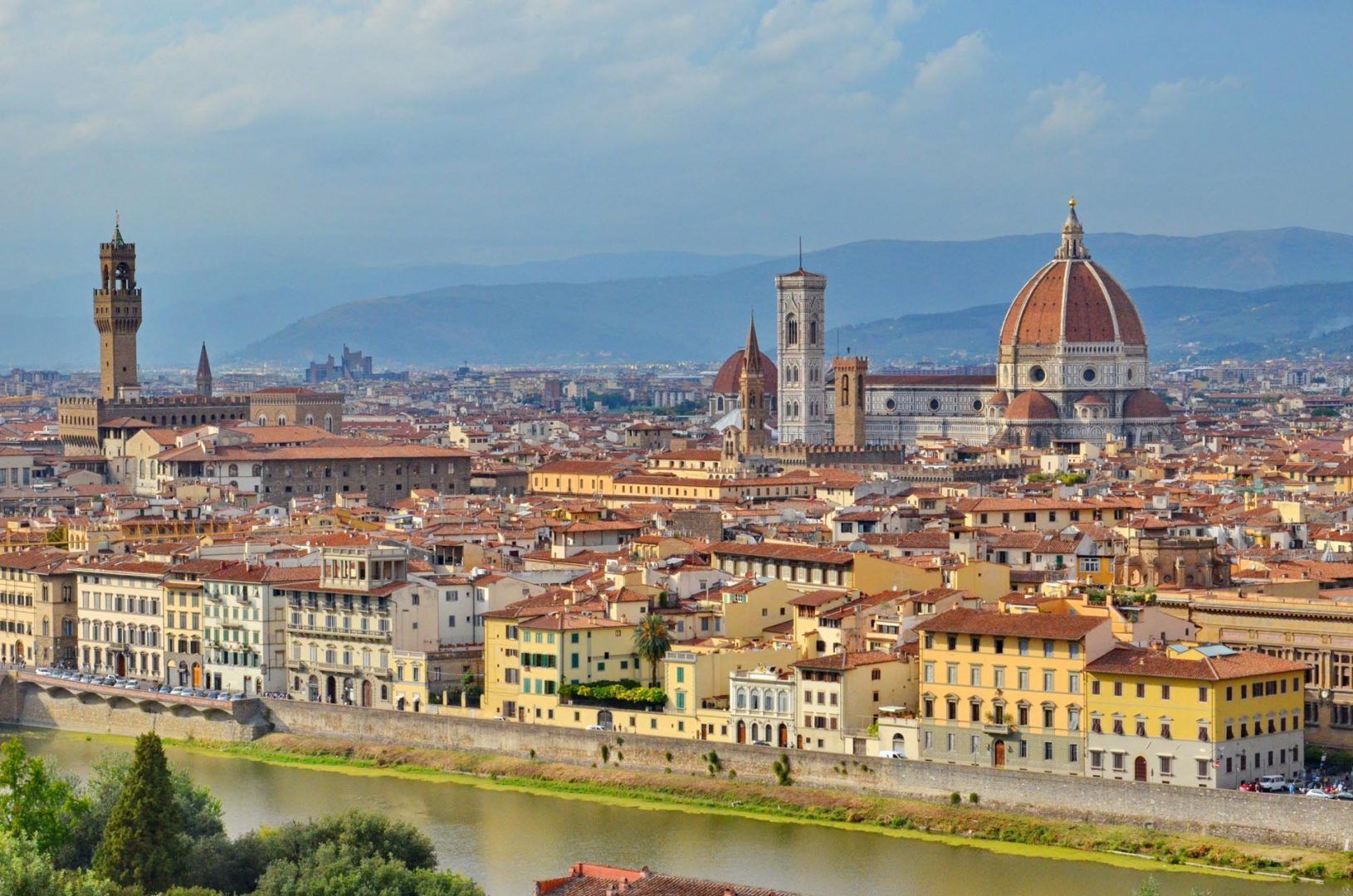 Florence cityscape © Bob Hilscher/Shutterstock