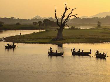 Famous Waterways of Myanmar: Inle Lake and the Irrawaddy River